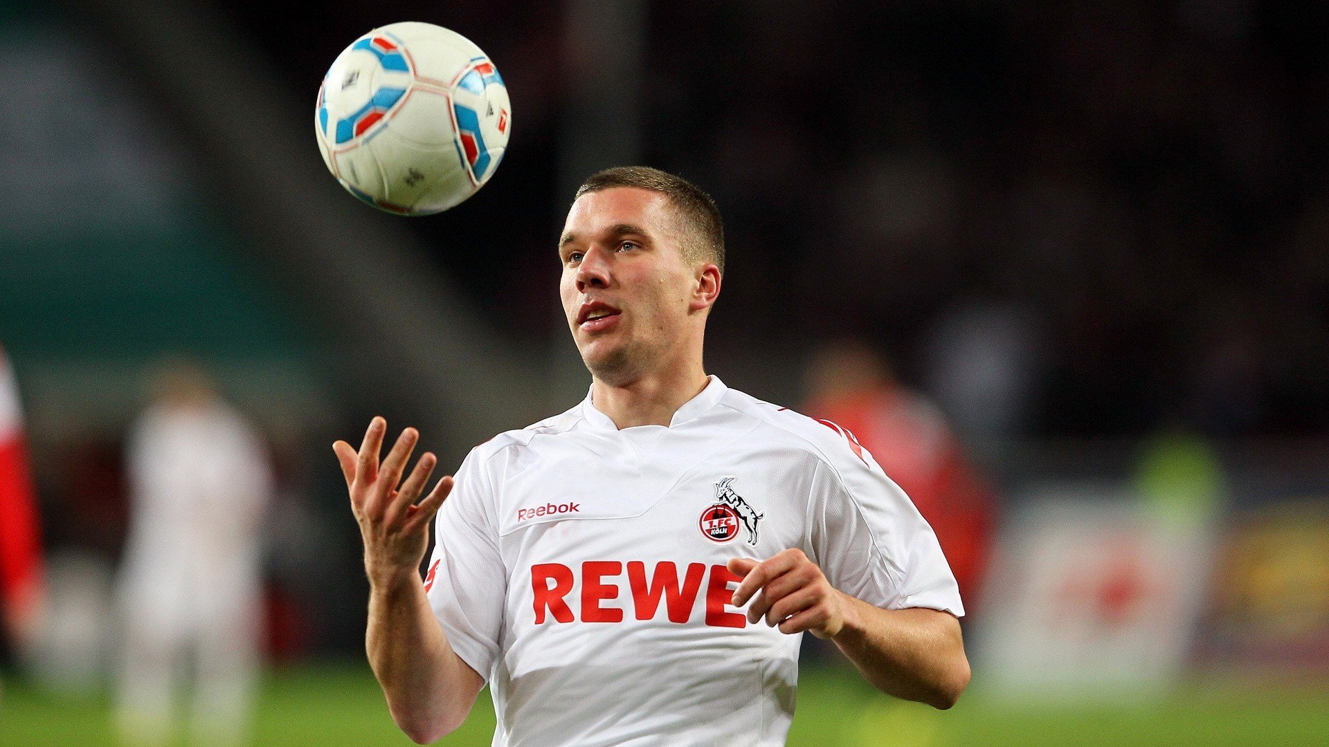 开云体育登录-哥伦比亚冲垮几内亚，迪亚斯硬仗之王的封神之战